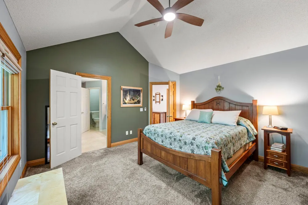 380 Sioux Lookout Lino Lakes, MN 55014