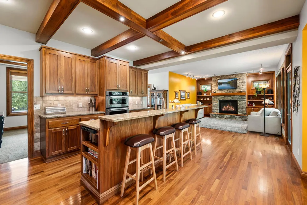 380 Sioux Lookout Lino Lakes, MN 55014