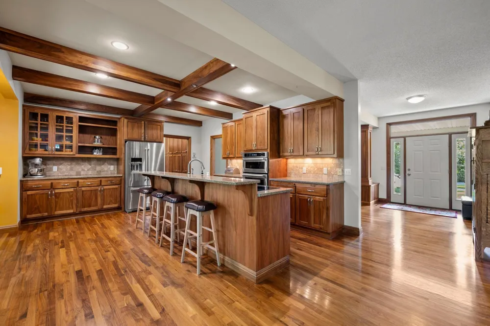 380 Sioux Lookout Lino Lakes, MN 55014