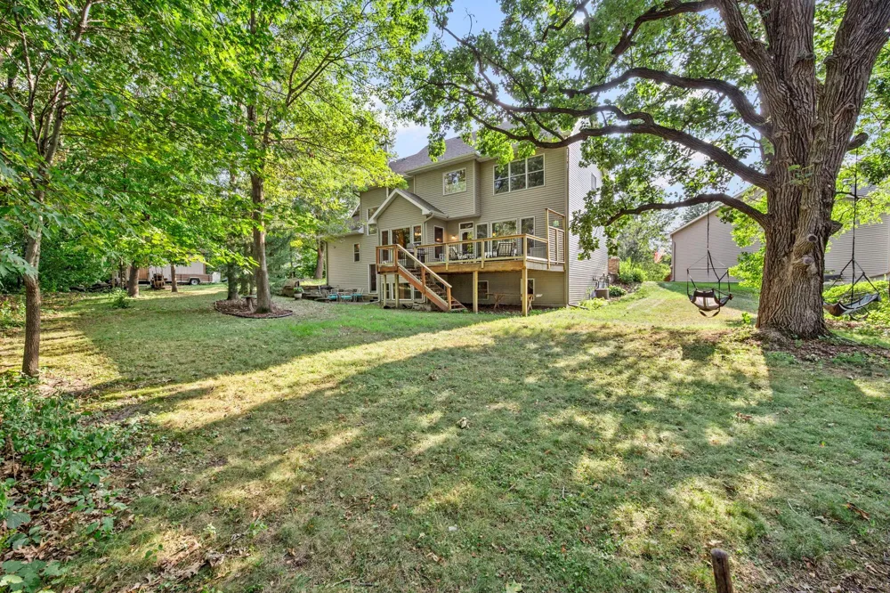 380 Sioux Lookout Lino Lakes, MN 55014