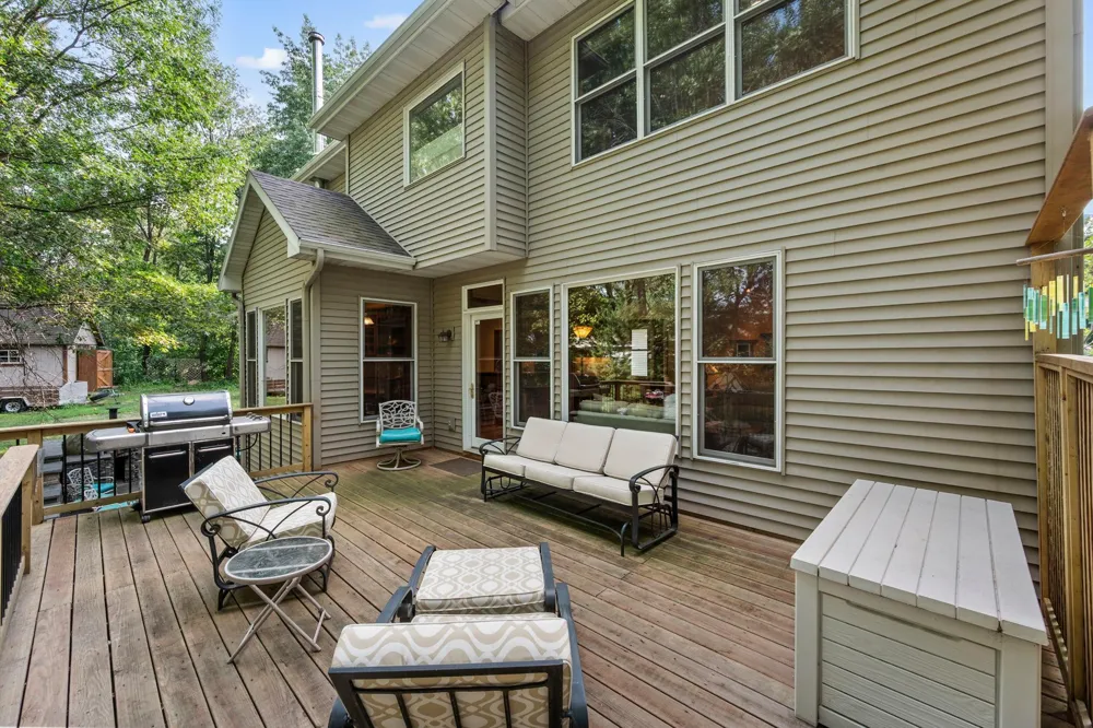 380 Sioux Lookout Lino Lakes, MN 55014