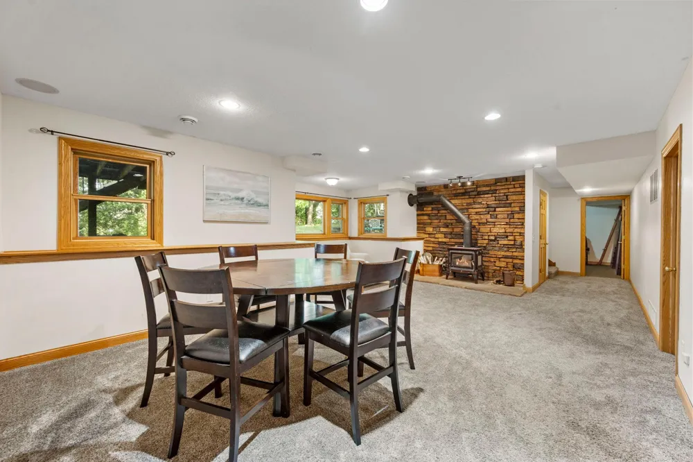 380 Sioux Lookout Lino Lakes, MN 55014