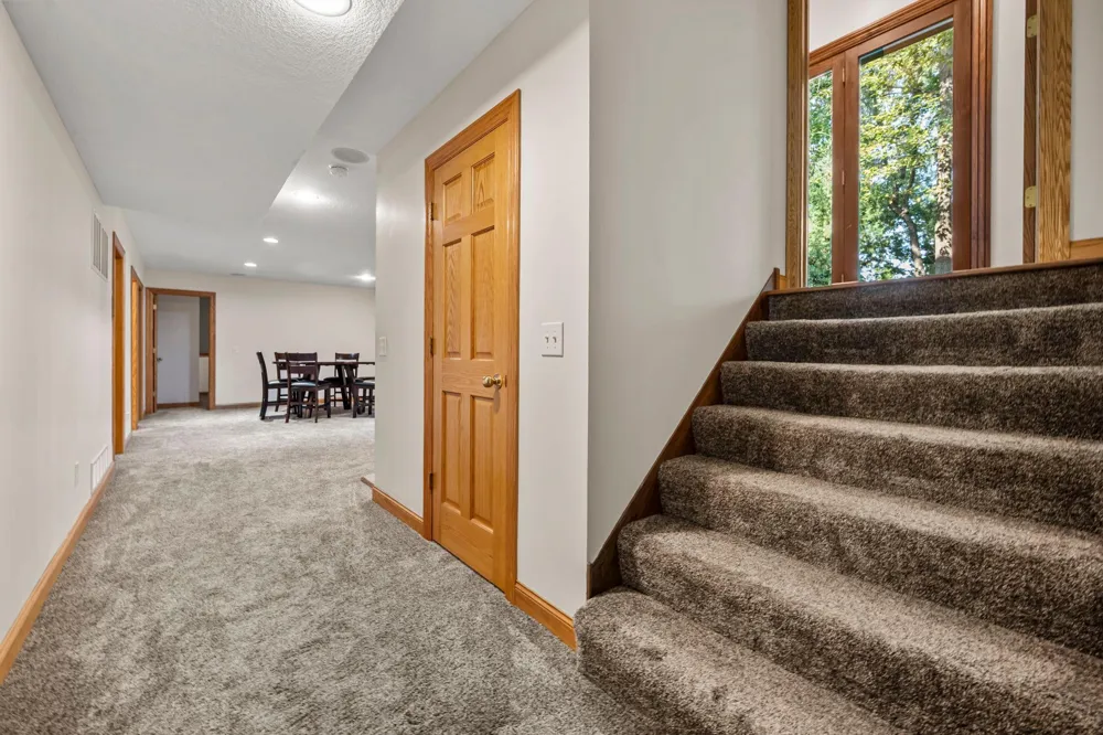 380 Sioux Lookout Lino Lakes, MN 55014