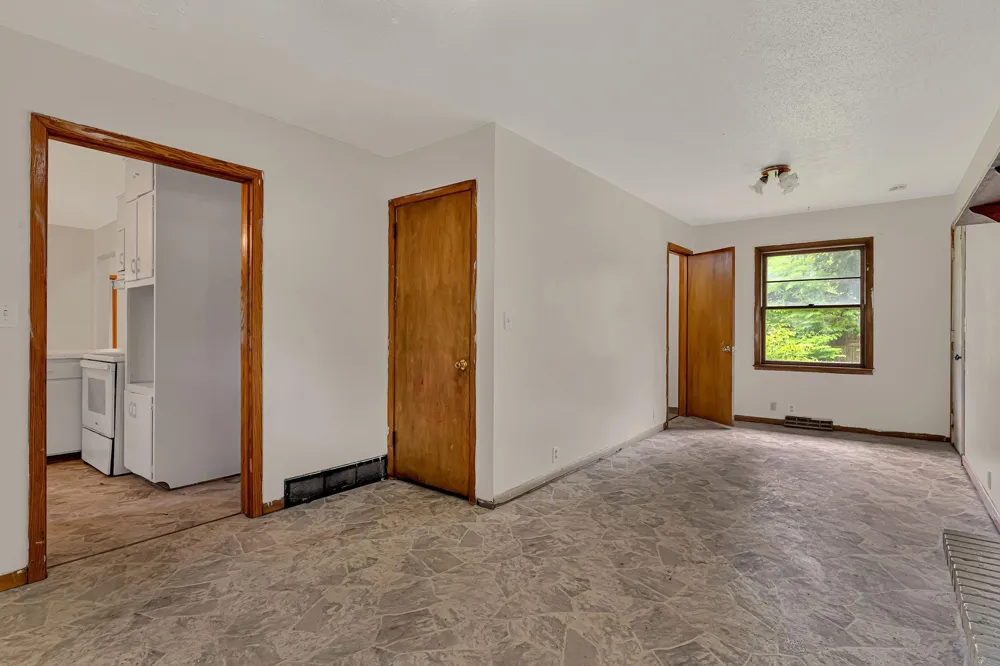 1308 10th Street SW Willmar, MN 56201