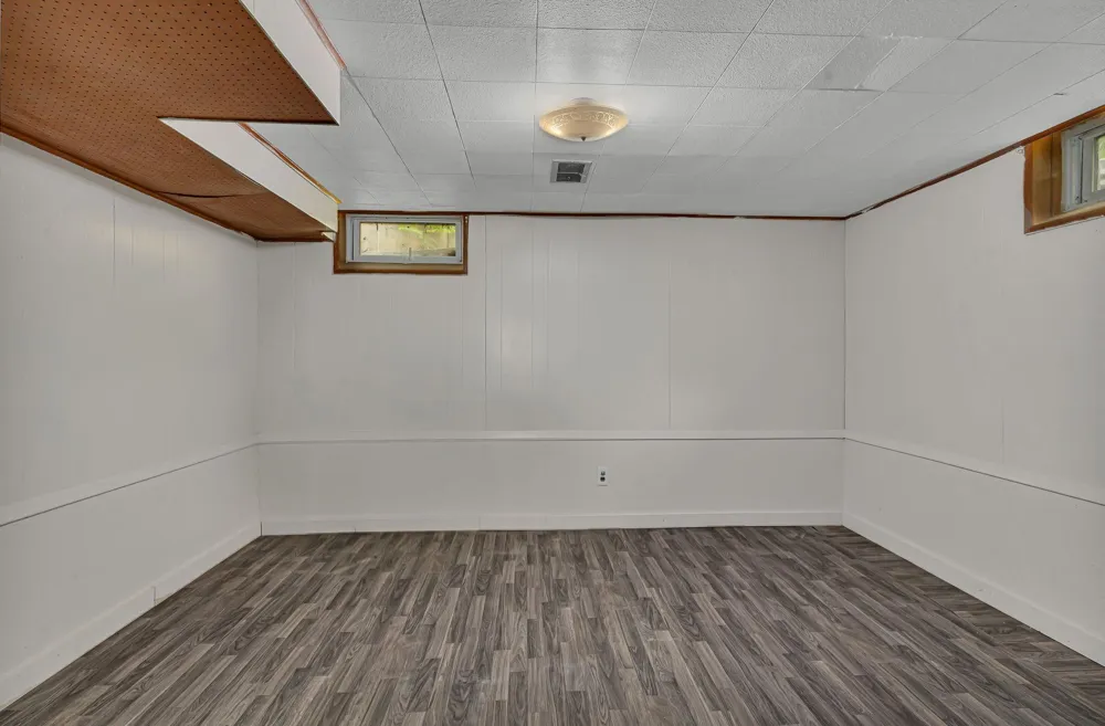 1308 10th Street SW Willmar, MN 56201