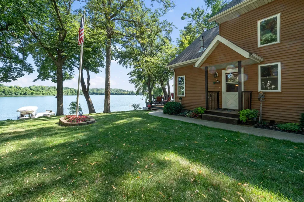10755 Easy Street SW Lowry, MN 56349