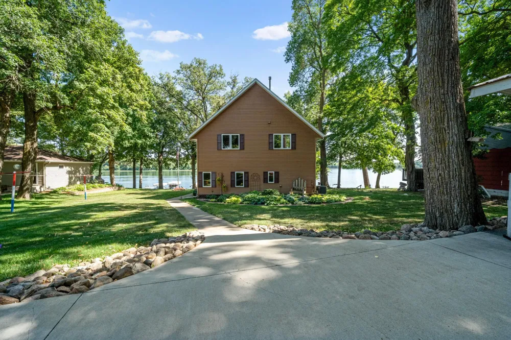 10755 Easy Street SW Lowry, MN 56349