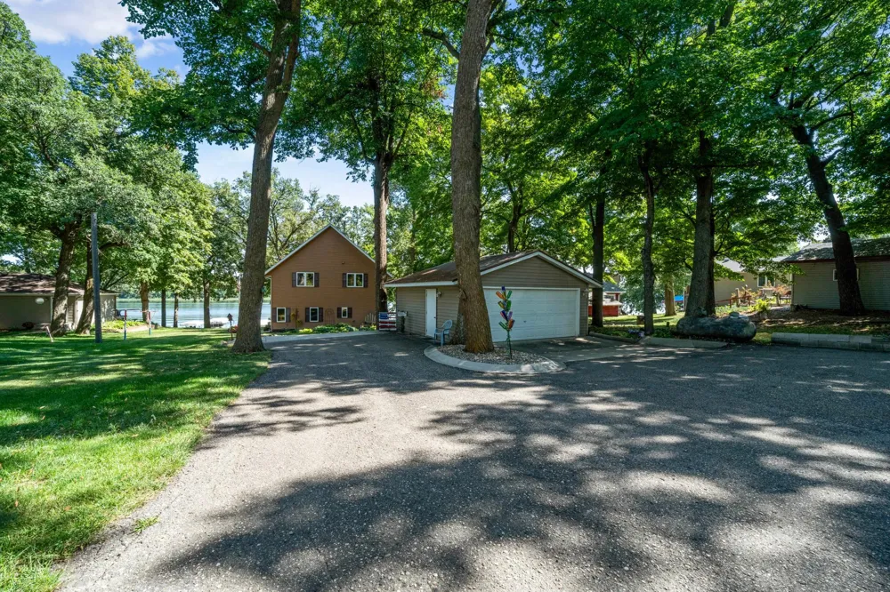 10755 Easy Street SW Lowry, MN 56349