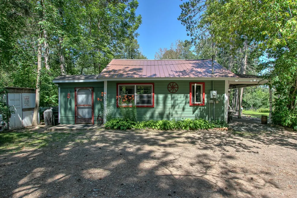 29280 Brook Park Road Brook Park, MN 55007