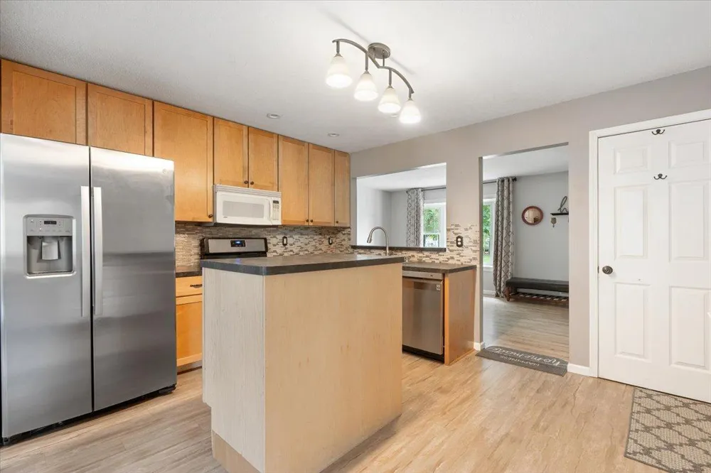 3877 71st Street E Inver Grove Heights, MN 55076