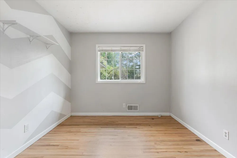 3877 71st Street E Inver Grove Heights, MN 55076