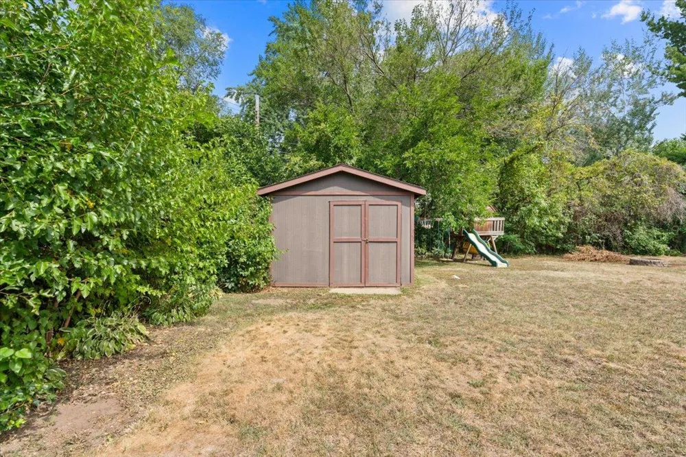 3877 71st Street E Inver Grove Heights, MN 55076