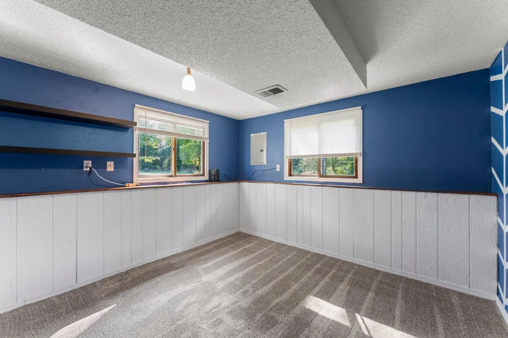 13425 309th Avenue NW Princeton, MN 55371