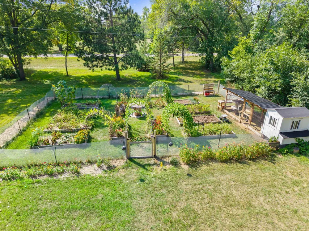 13425 309th Avenue NW Princeton, MN 55371