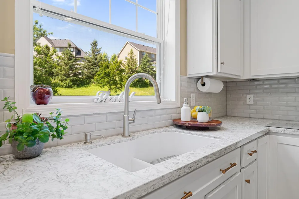 14124 55th Avenue Plymouth, MN 55446