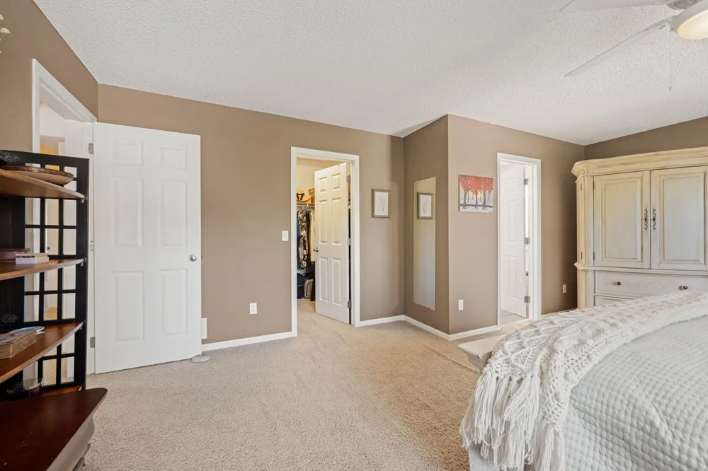 14124 55th Avenue Plymouth, MN 55446