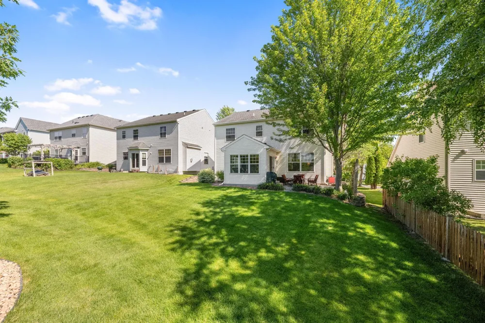 14124 55th Avenue Plymouth, MN 55446