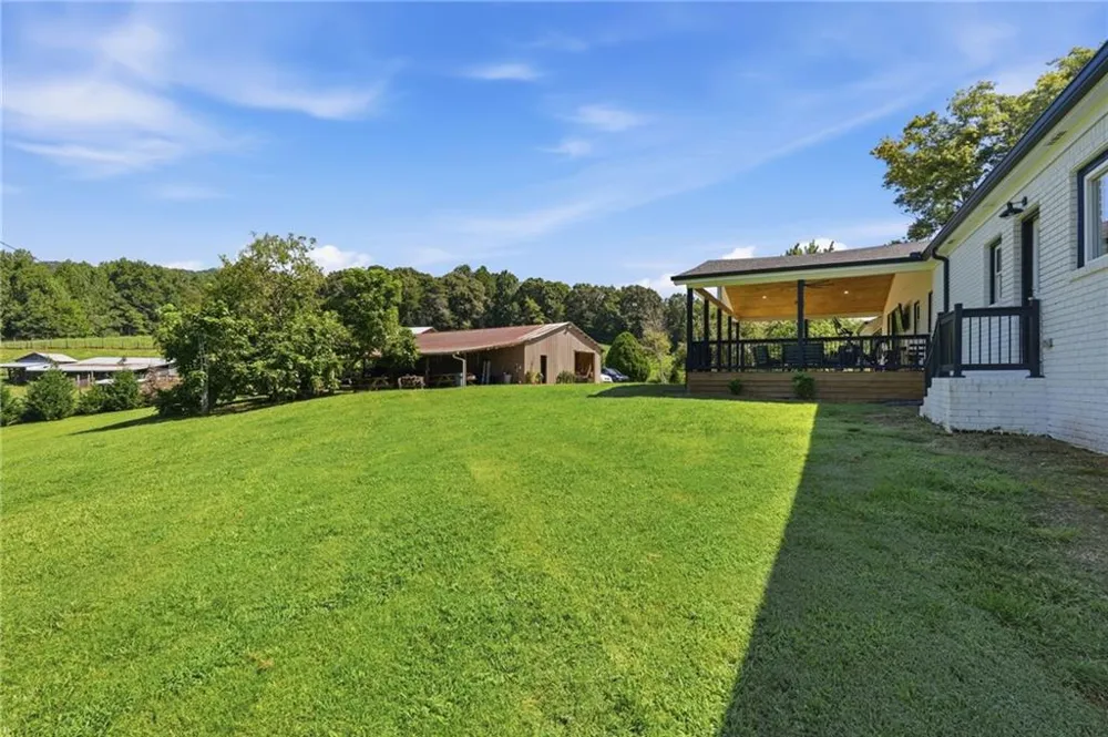 1673 Rackley Road Ellijay, GA 30536