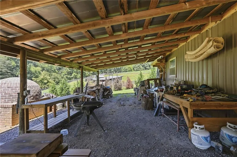 1673 Rackley Road Ellijay, GA 30536