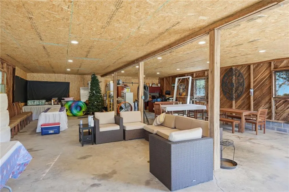 1673 Rackley Road Ellijay, GA 30536