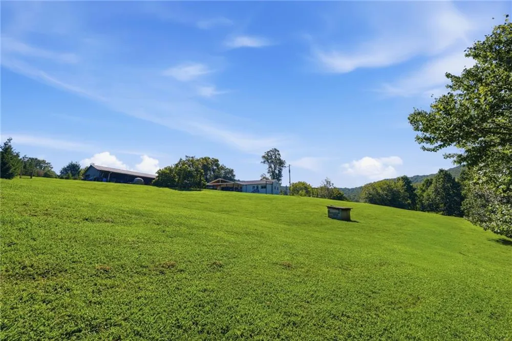 1673 Rackley Road Ellijay, GA 30536