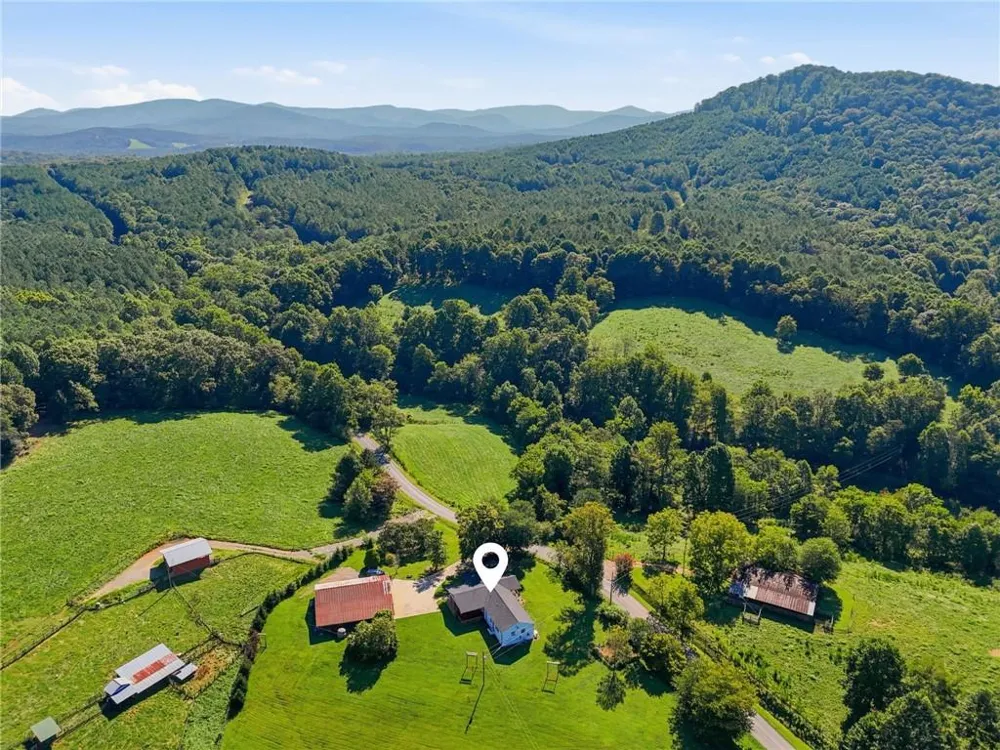 1673 Rackley Road Ellijay, GA 30536
