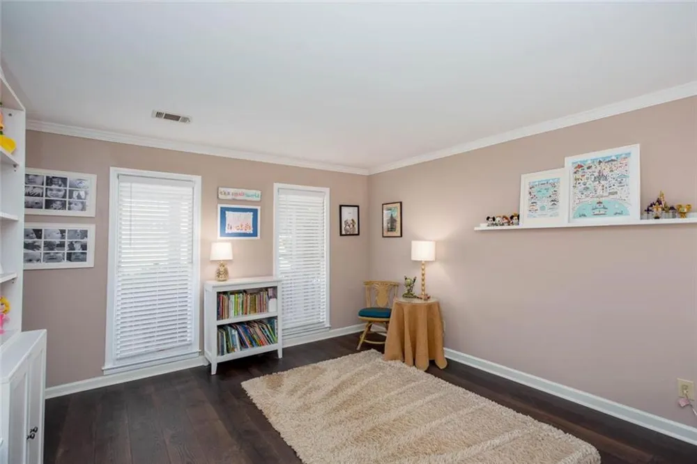 6011 Fairlong Court NW Acworth, GA 30101