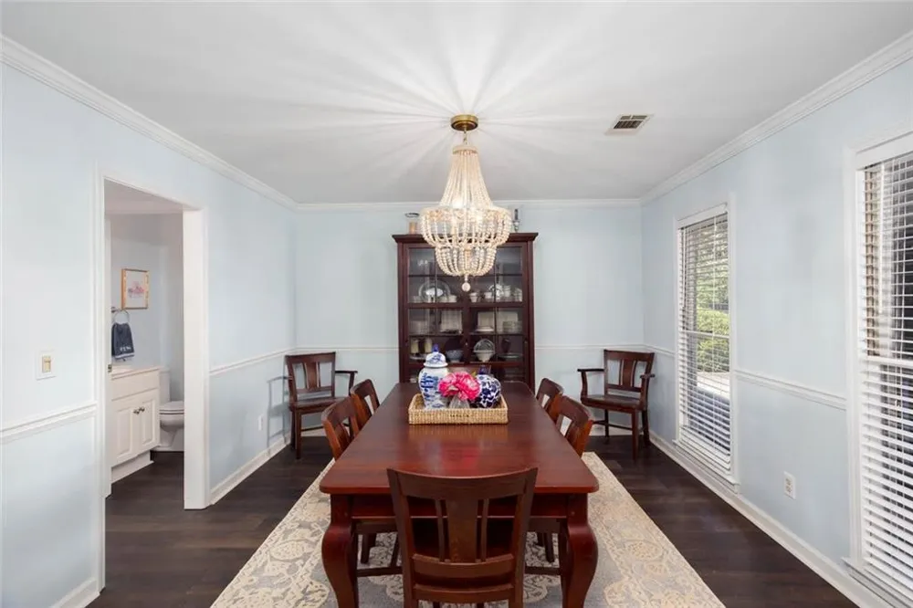 6011 Fairlong Court NW Acworth, GA 30101