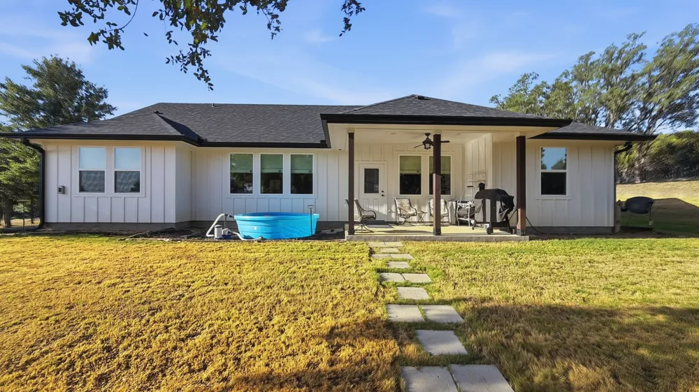 2155 County Road 197 Jonesboro, TX 76538