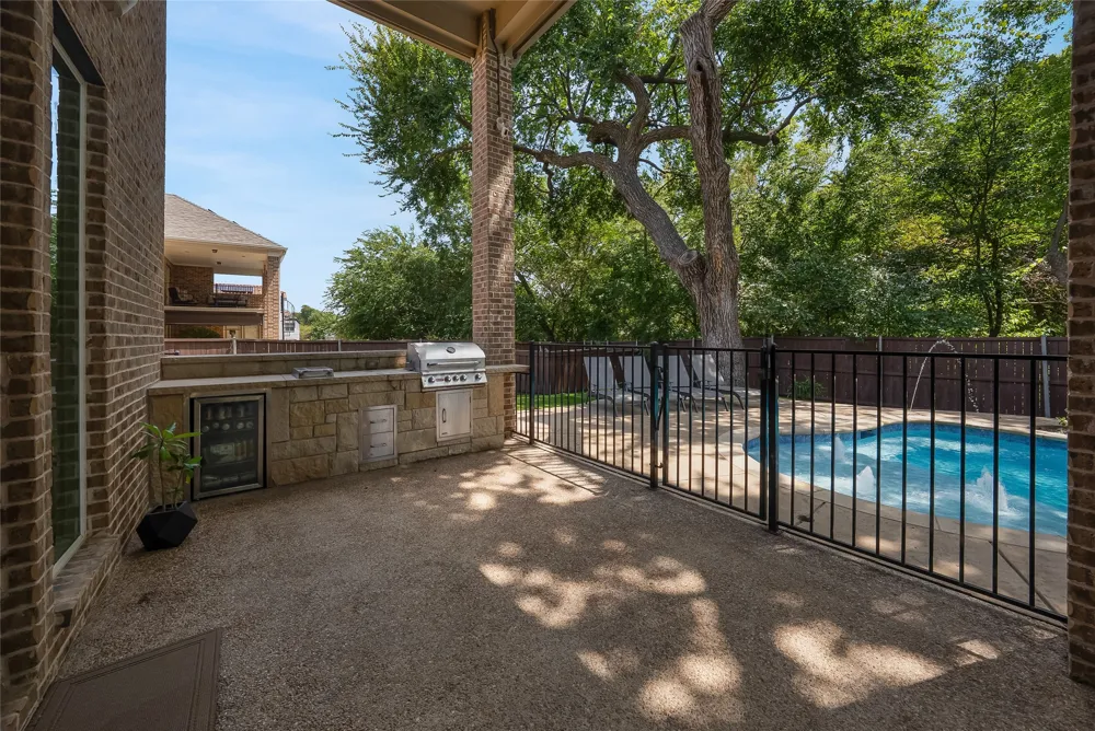 8609 Tuscan Oaks Drive McKinney, TX 75071