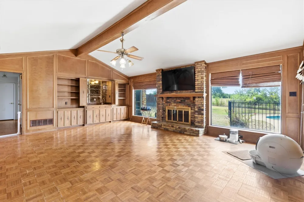 5 Crestview Circle Rockwall, TX 75087