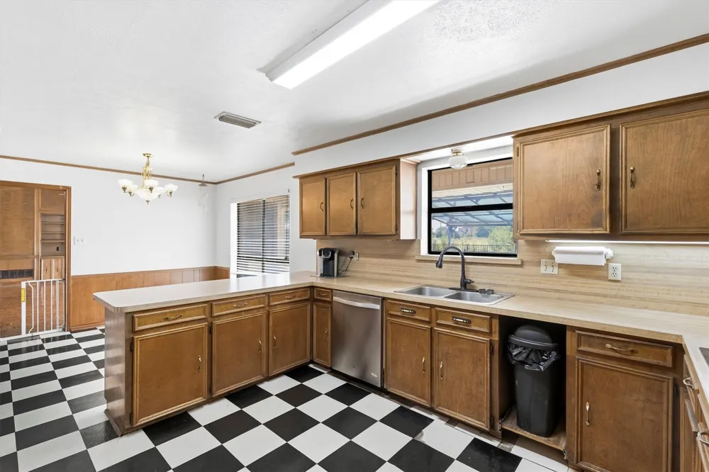 5 Crestview Circle Rockwall, TX 75087
