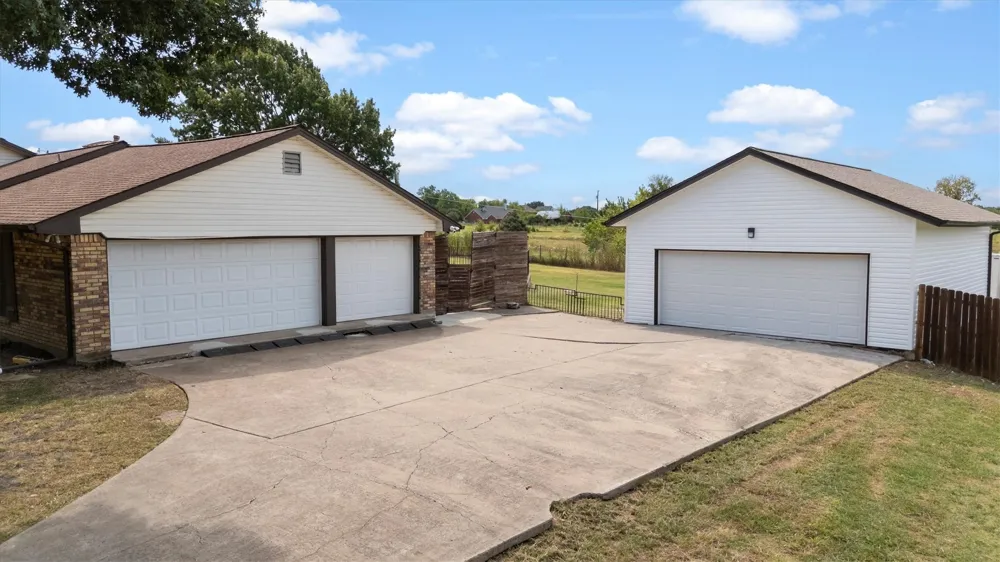 5 Crestview Circle Rockwall, TX 75087
