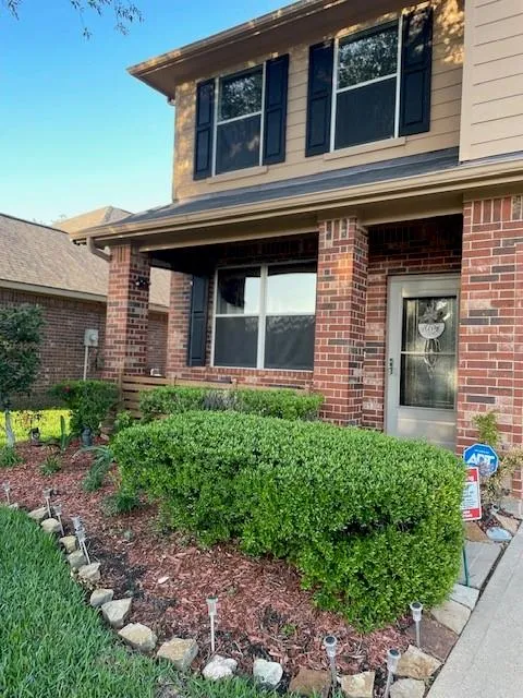 4611 Monarch Blue Lane Fresno, TX 77545