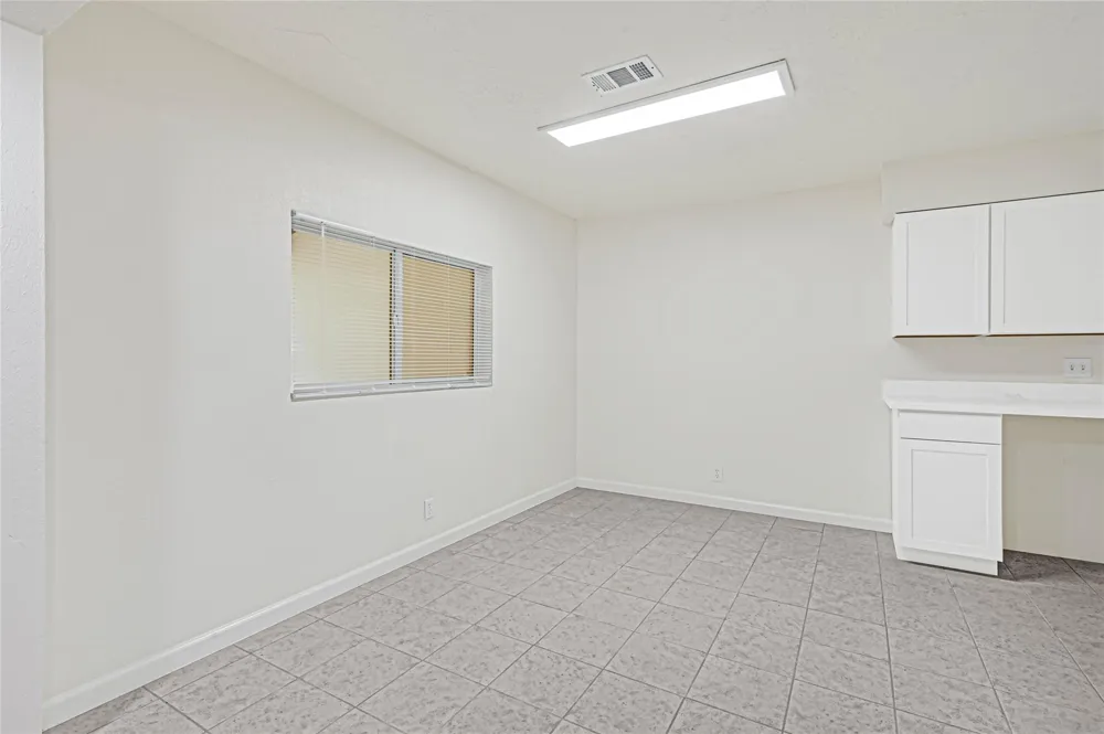 3302 Prairie Drive Dickinson, TX 77539