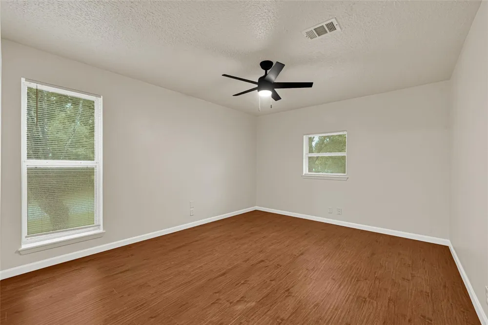3302 Prairie Drive Dickinson, TX 77539