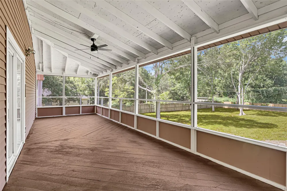 3302 Prairie Drive Dickinson, TX 77539