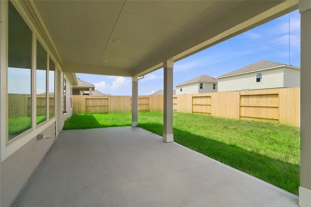 2902 Dardanos Lane Fresno, TX 77545