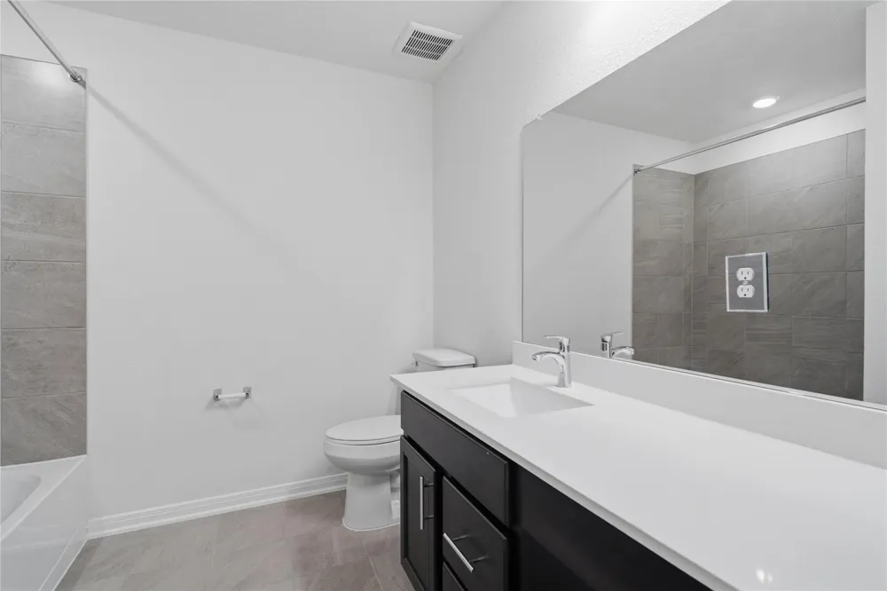 2902 Dardanos Lane Fresno, TX 77545