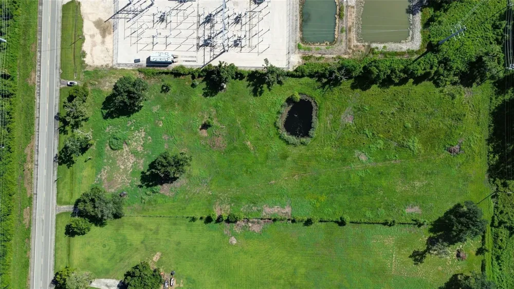 9325 Fm 1459 Road Sweeny, TX 77480