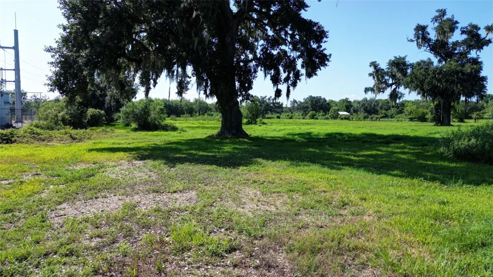 9325 Fm 1459 Road Sweeny, TX 77480