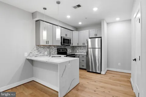 1040 BLADENSBURG ROAD NE #1A