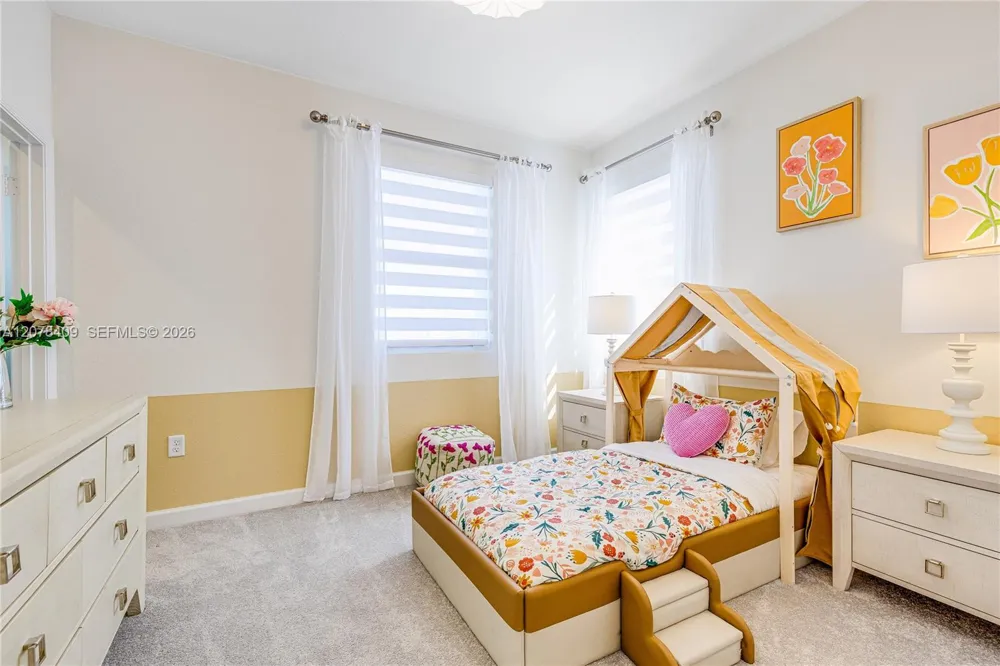 35722 SW 178 PL Miami, FL 33034