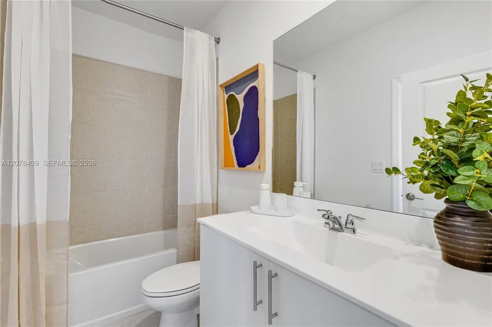35722 SW 178 PL Miami, FL 33034