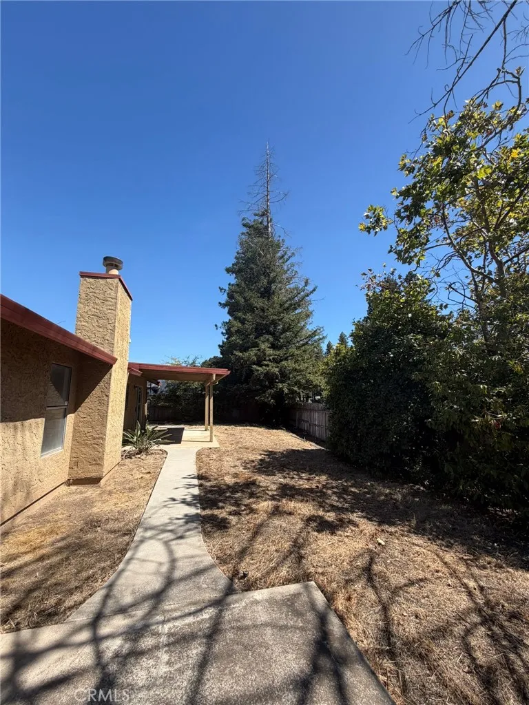 17 Betsey Way Chico, CA 95928