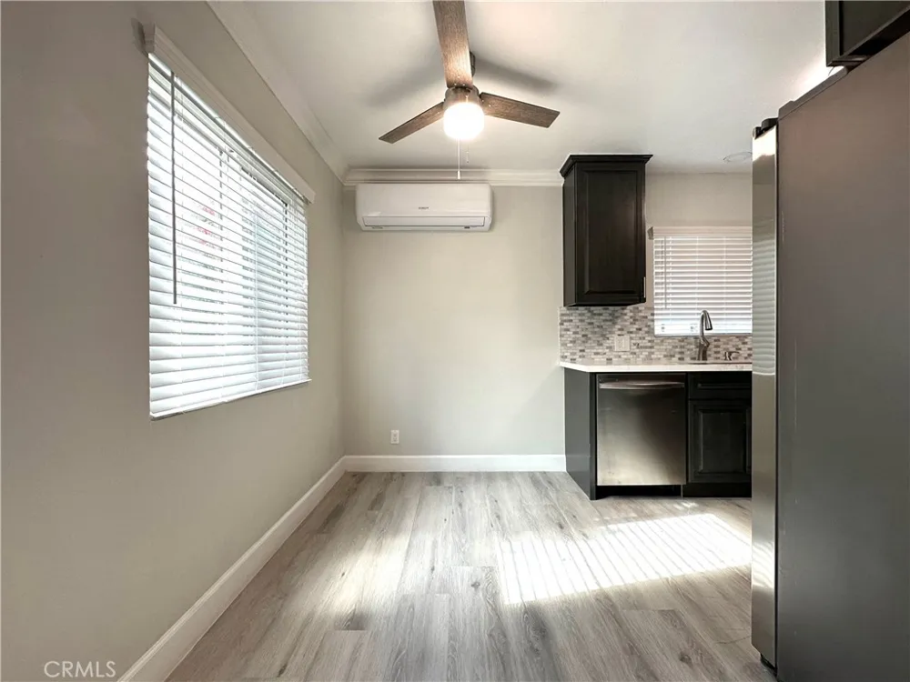 41 Sierra Bonita Avenue #D Pasadena, CA 91106