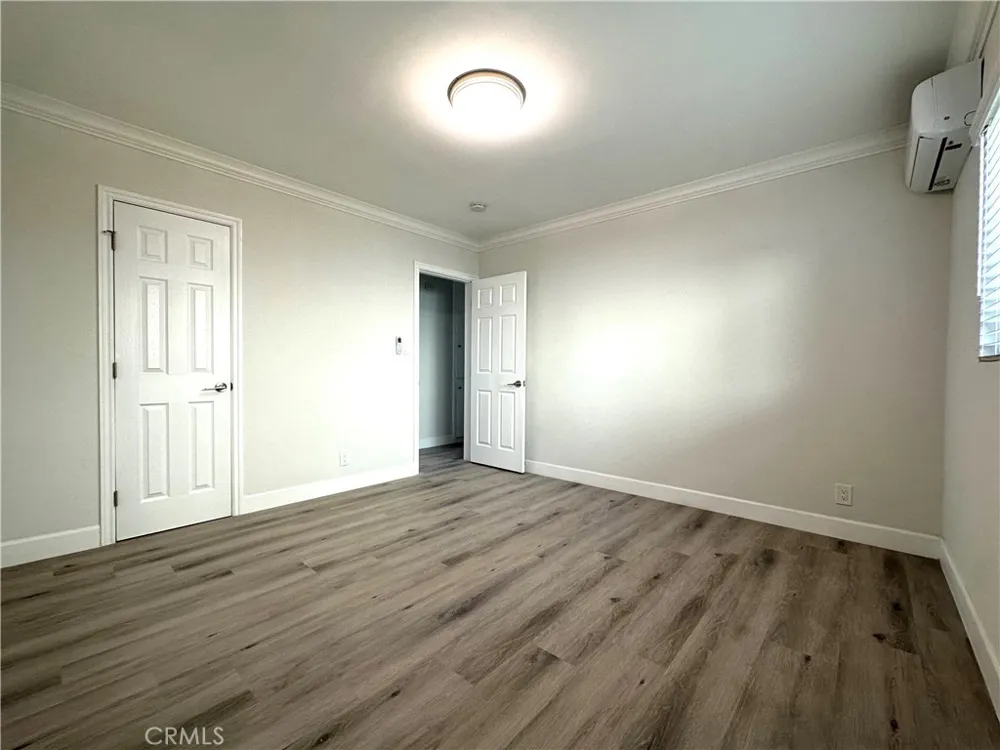 41 Sierra Bonita Avenue #D Pasadena, CA 91106