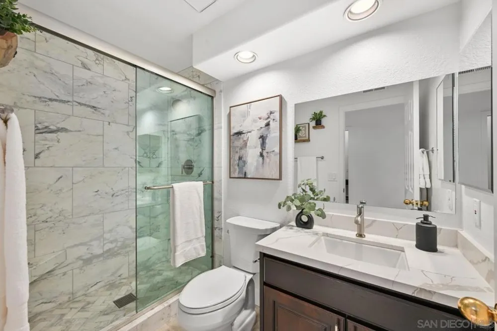 12893 Palisades Court Poway, CA 92064