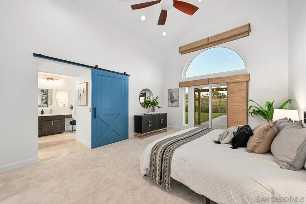 12893 Palisades Court Poway, CA 92064