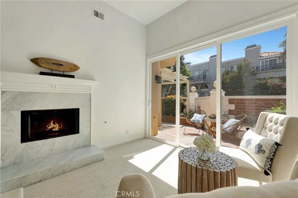 6062 Eaglecrest Drive Huntington Beach, CA 92648